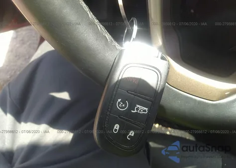 2014 Jeep Cherokee Latitude z USA, uszkodzony, nr VIN 1C4PJMCB4EW291316